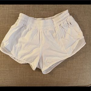 Lululemon Hotty Hot Shorts!